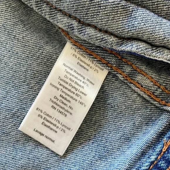 Vineyard Vines Blue Jean Jacket - Picture 9 of 15